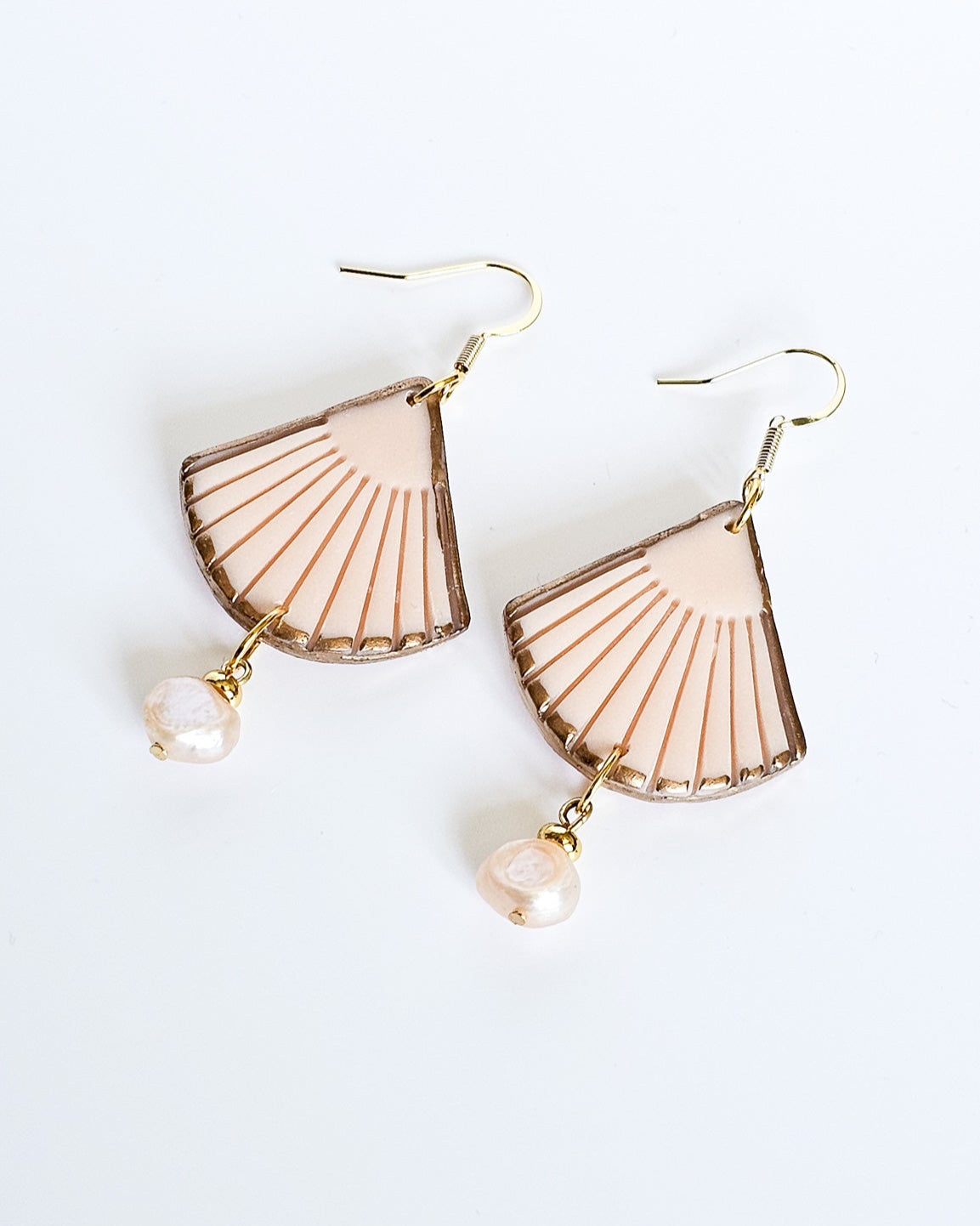 Sophisticated Freshwater Pearl Bridal Earring