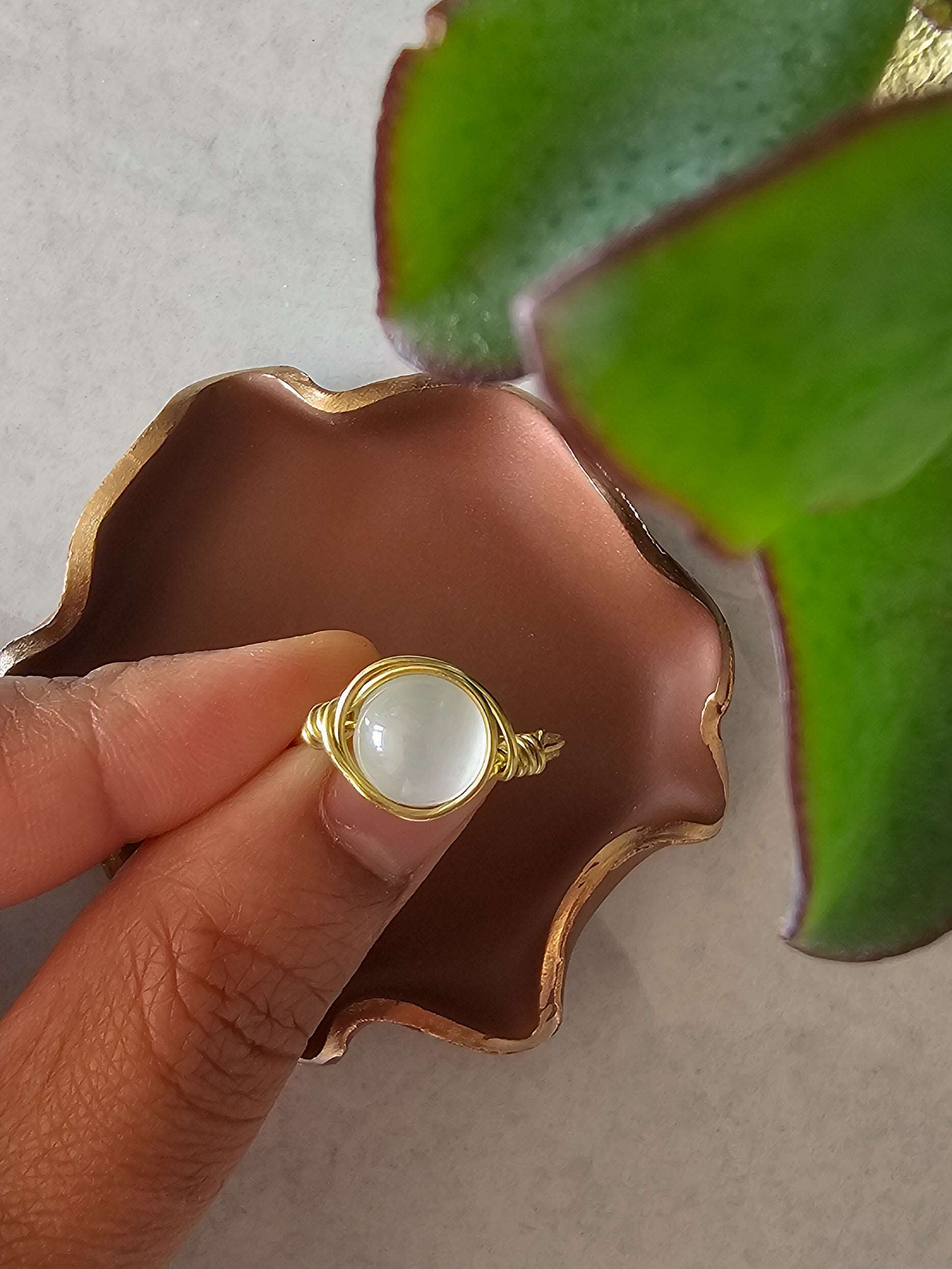 White Cat Eye Moonstone Semi Precious Stone Ring