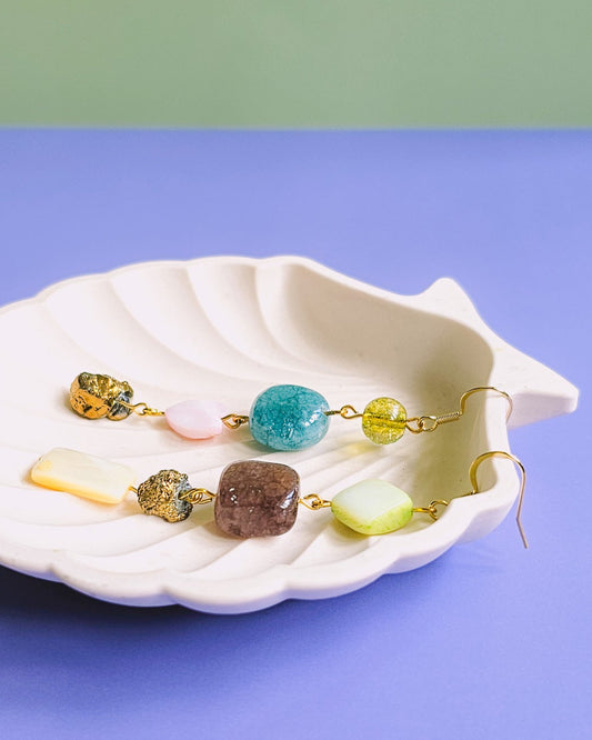Long Agate and Peridot Gemstone Dangle Earring