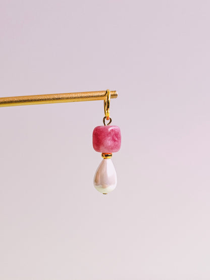 Freshwater Pearl Strawberry Quartz Charm for Opaluxe Charm Hoops